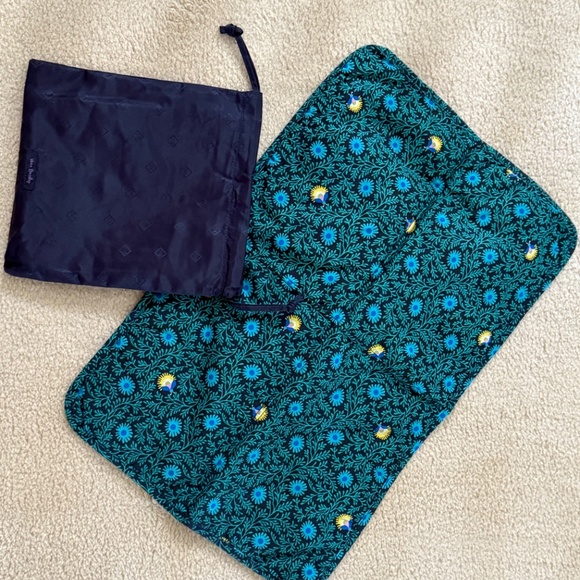 Vera Bradley Computer Bag, Diaper Bag, Retired Pattern Moonlight Garden - Picture 4 of 11